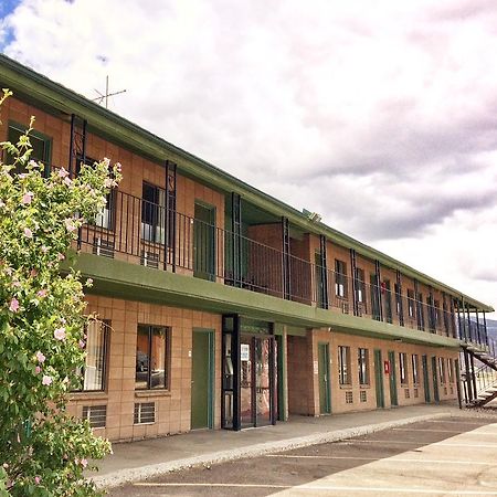 Rodeway Inn & Suites Battle Mountain Exterior photo